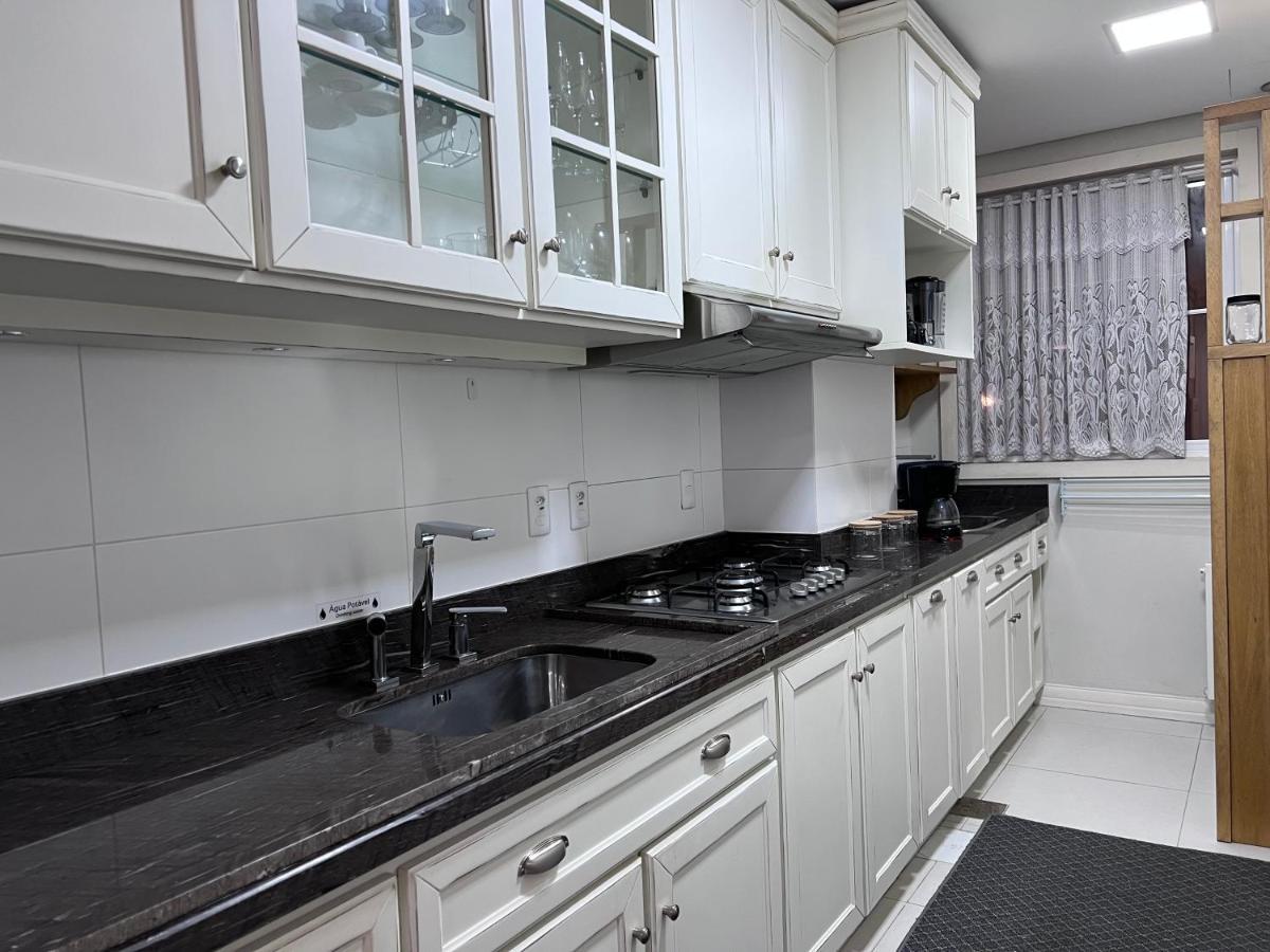 Home Gramado- 400 Metros Da Rua Coberta ภายนอก รูปภาพ